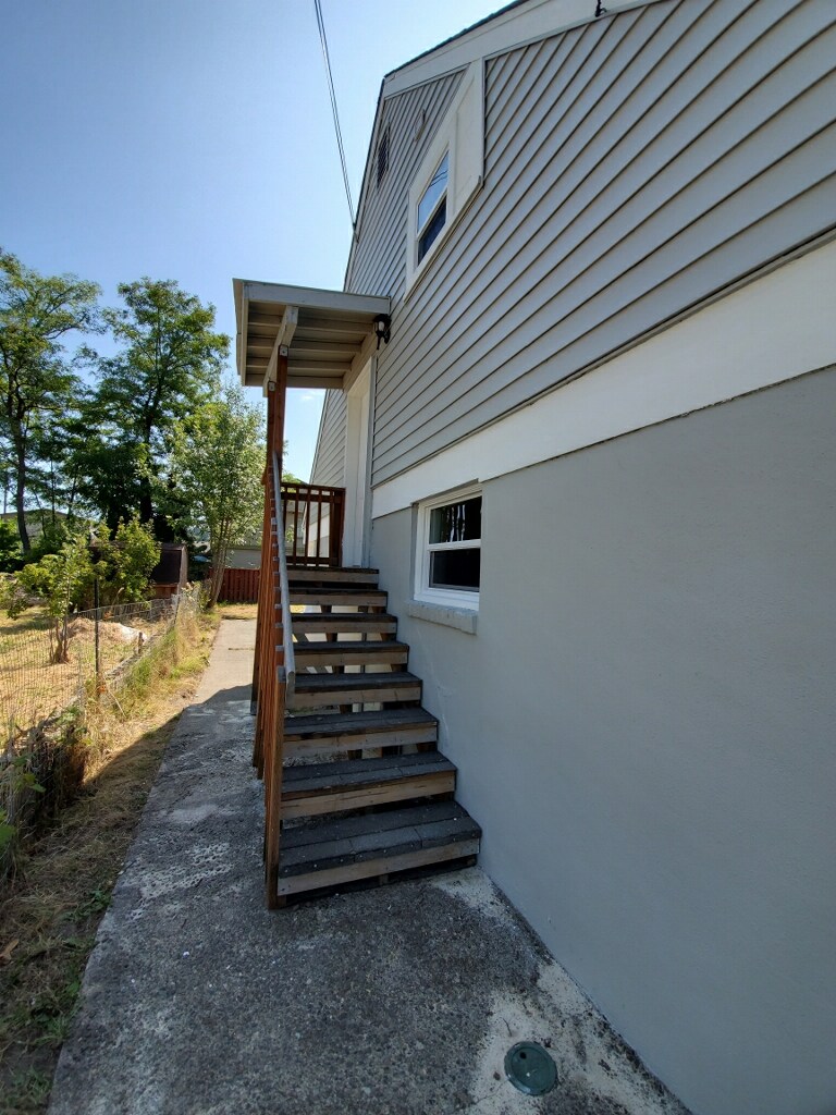 119 East Cedar Street