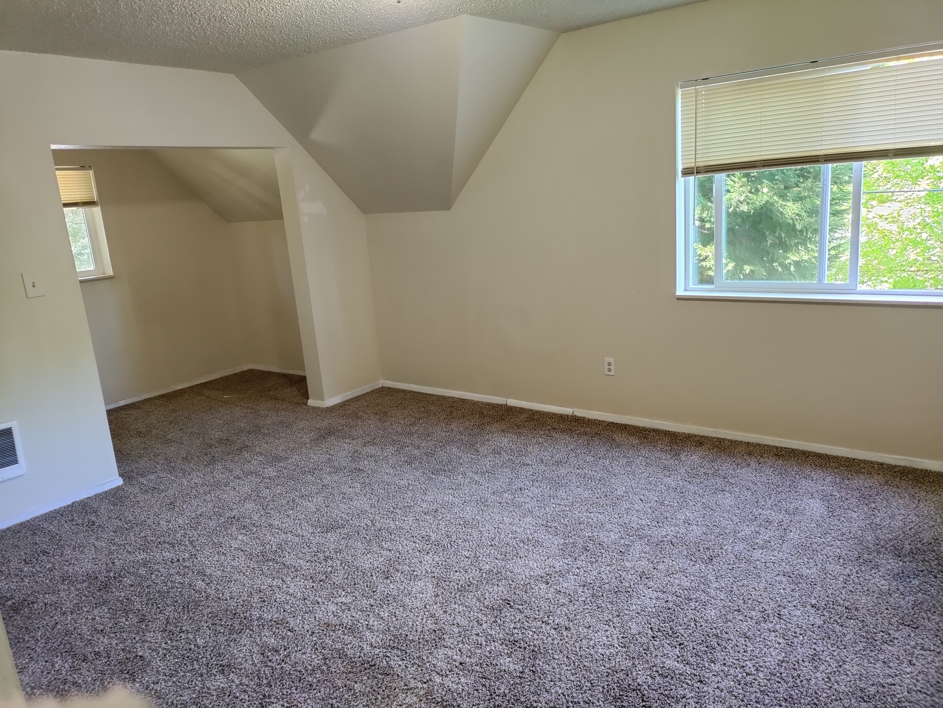 205 19th Avenue Southeast - 6